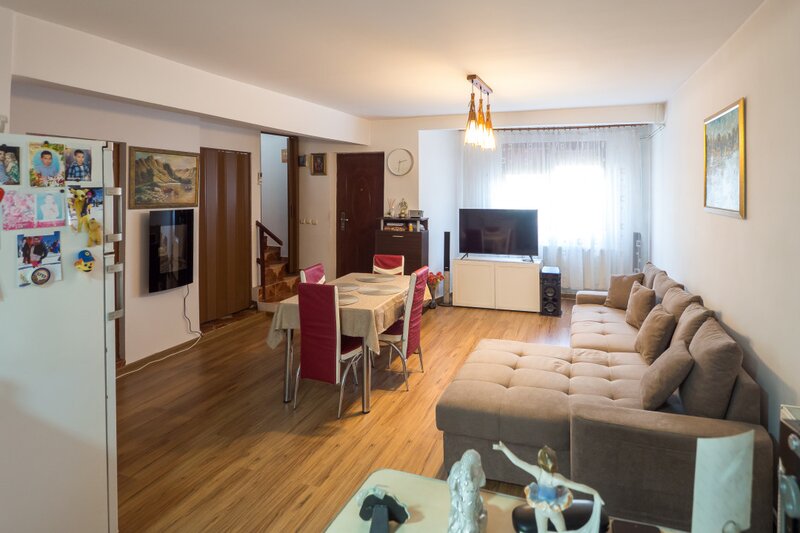 Vila individuala la cheie,  curte proprie, 5 camere in Pantelimon