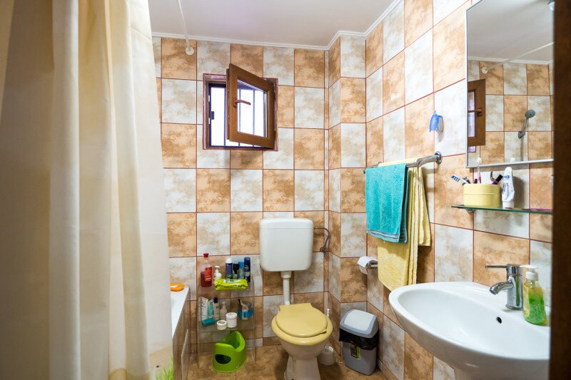 Vila individuala la cheie,  curte proprie, 5 camere in Pantelimon